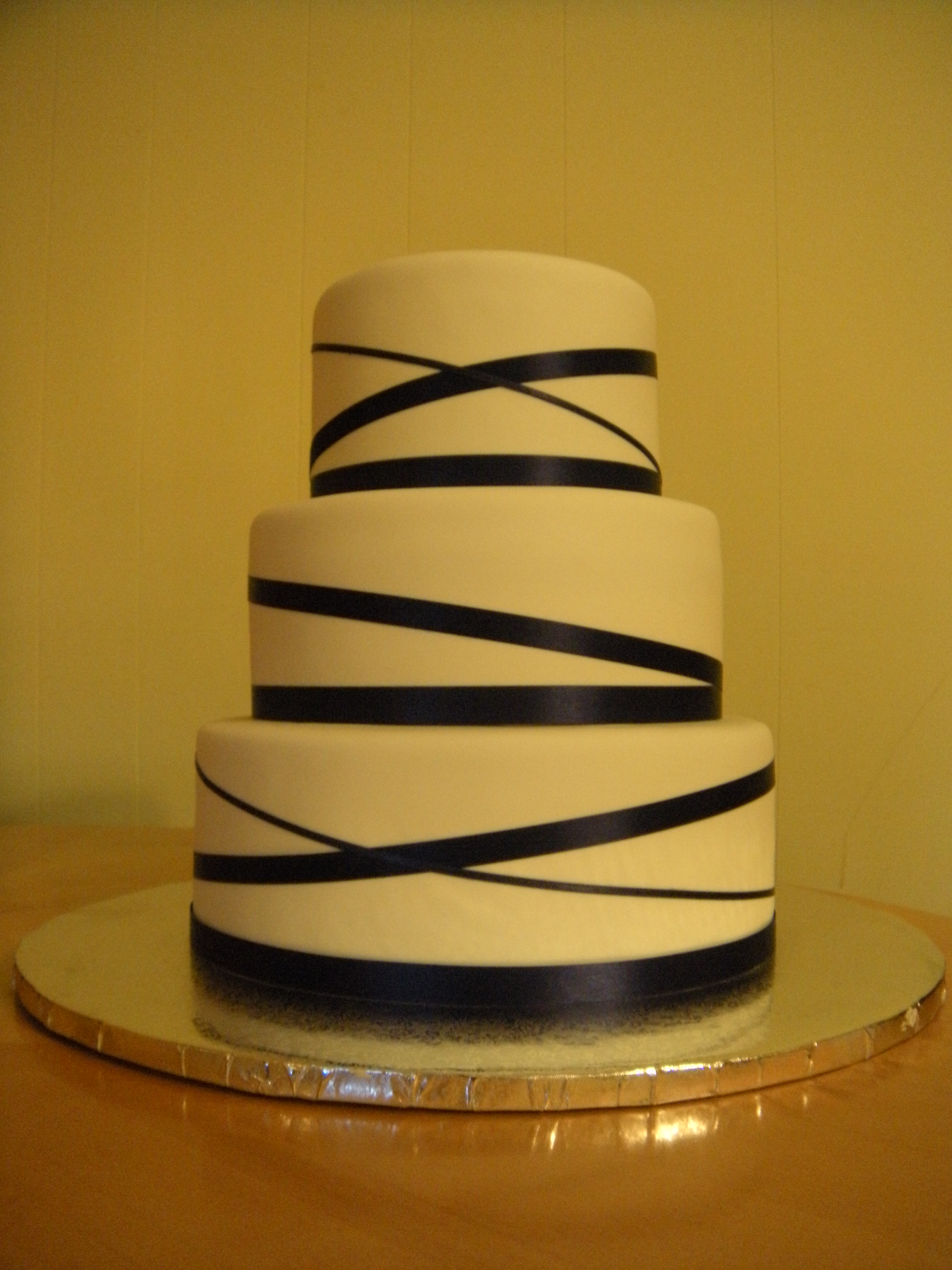White Fondant with Blue Ribbon  Wedding  Cake  Main Made 